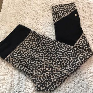 Lululemon leopard